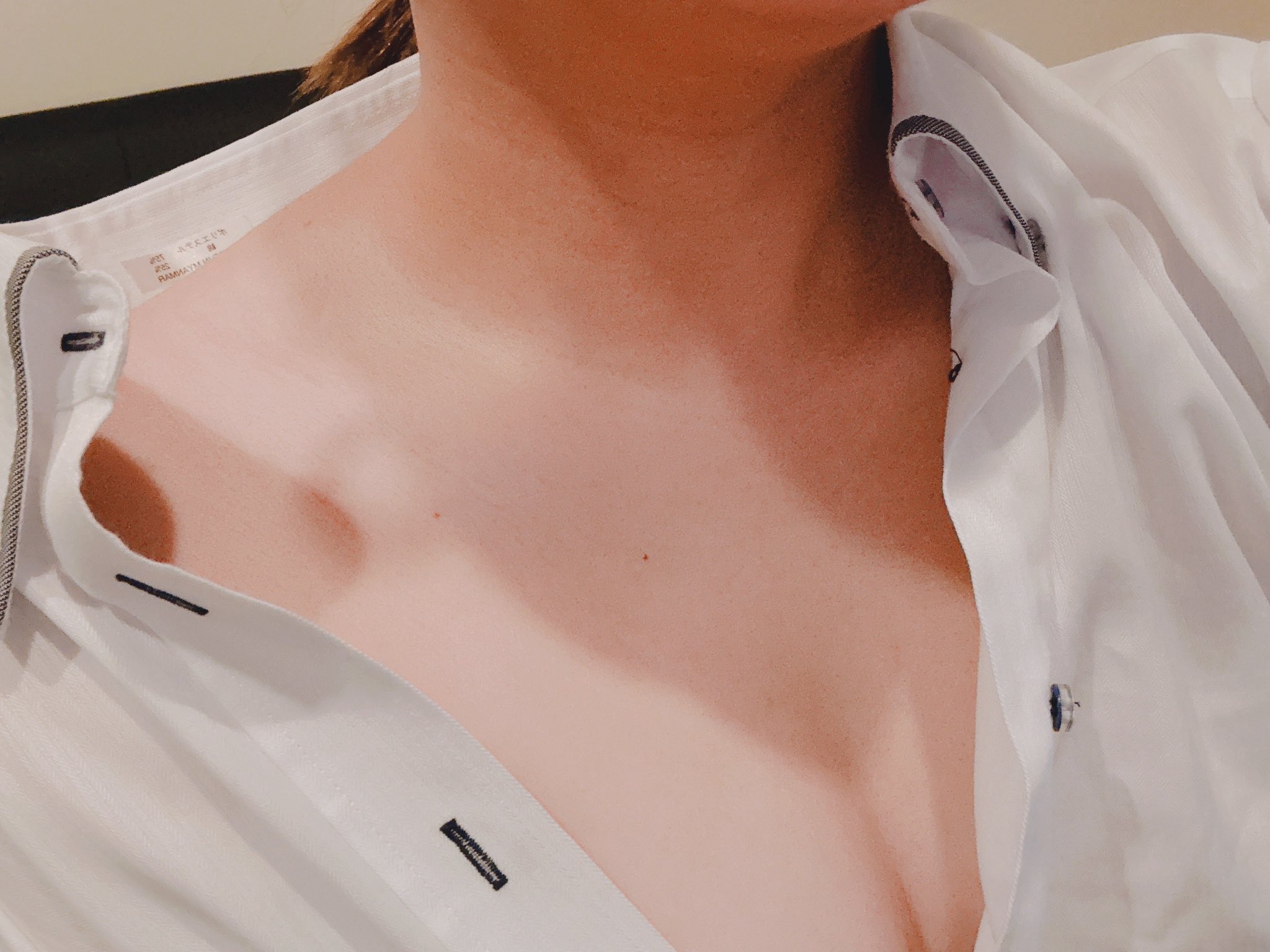 明日お部屋います🥰
会いに来てくれるの待ってるね(❁´ω`❁)