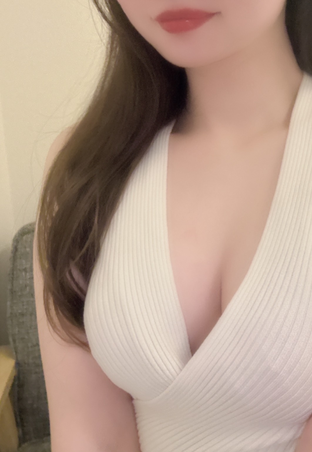 本日22:00~出勤です♡ご予約お待ちしております☺