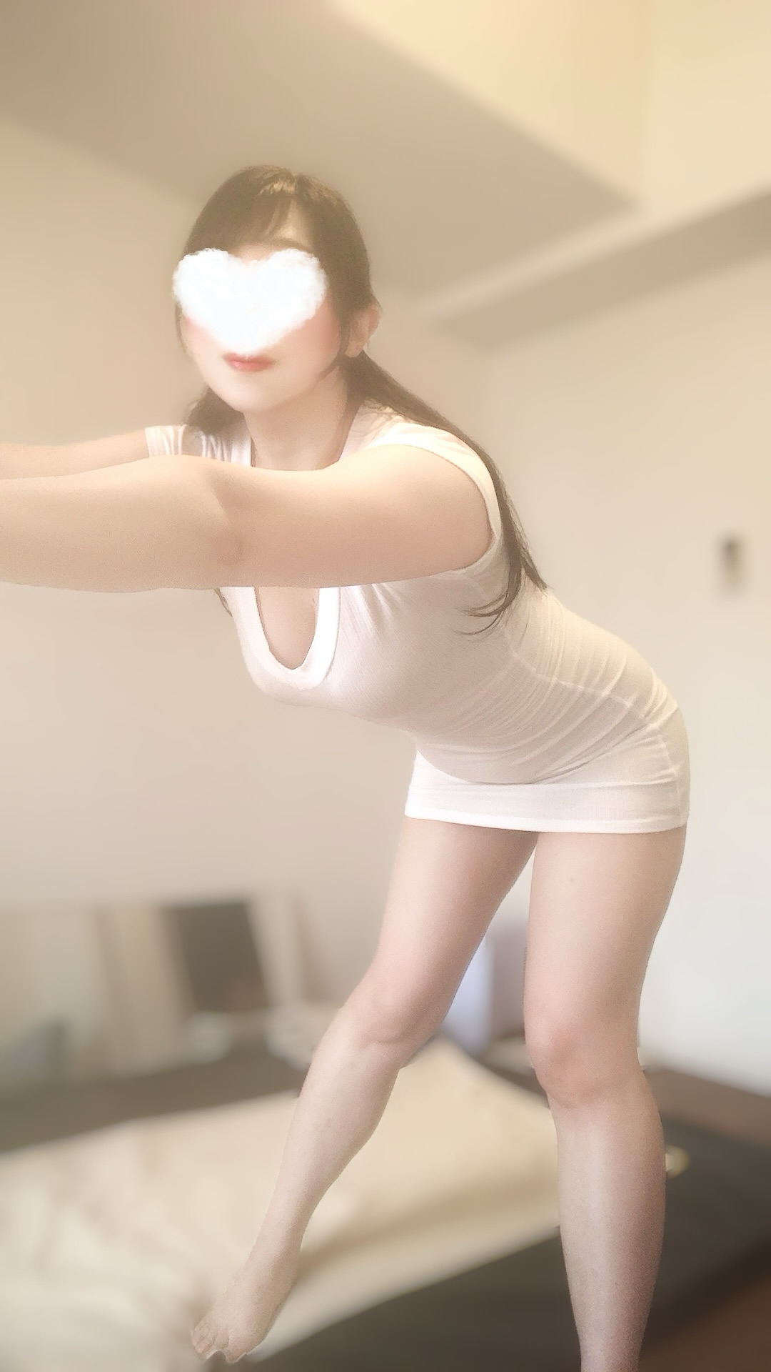 本日13(金)11-19時 出勤します🐥