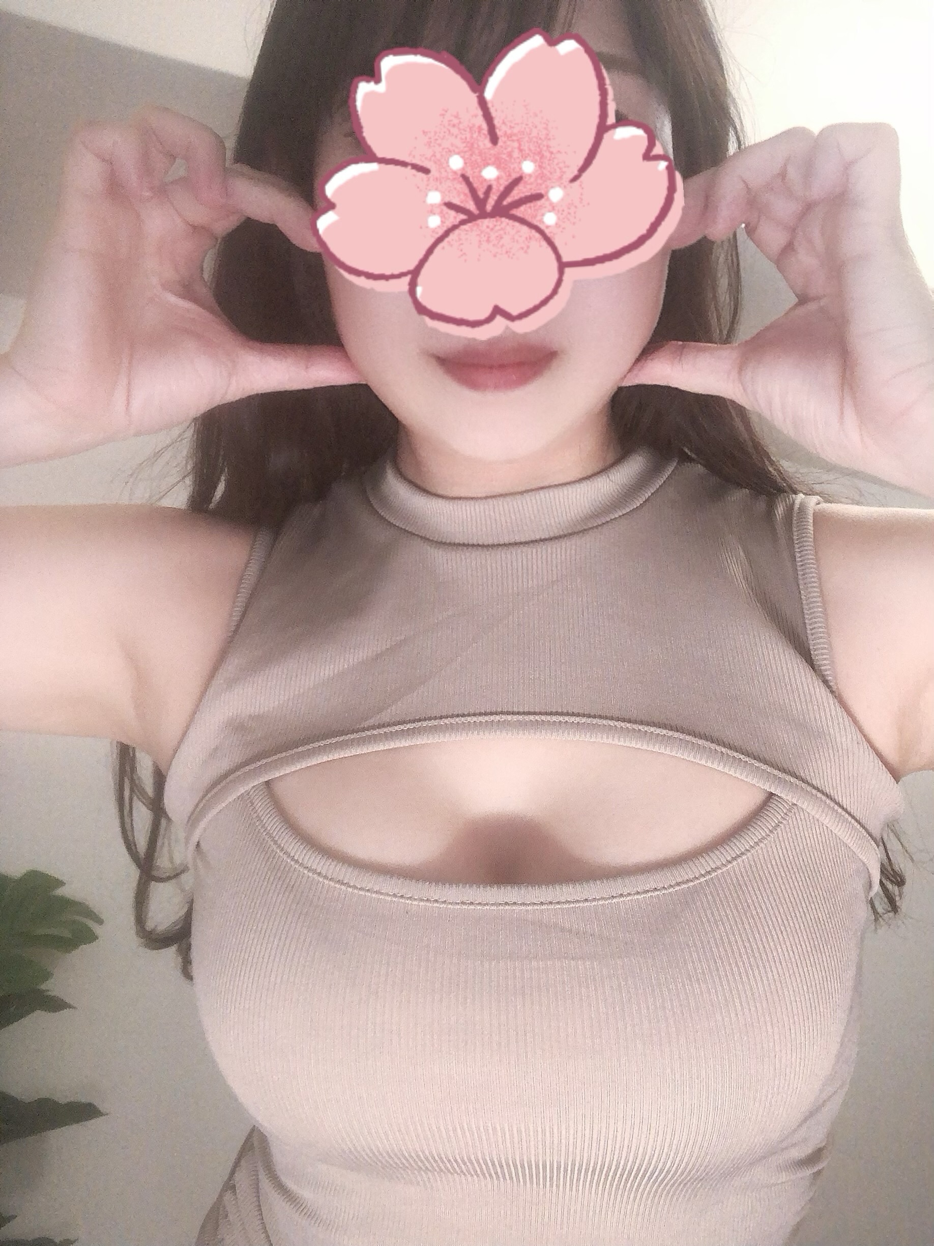 本日3/21(土曜)11-21時 出勤します❀.🌸