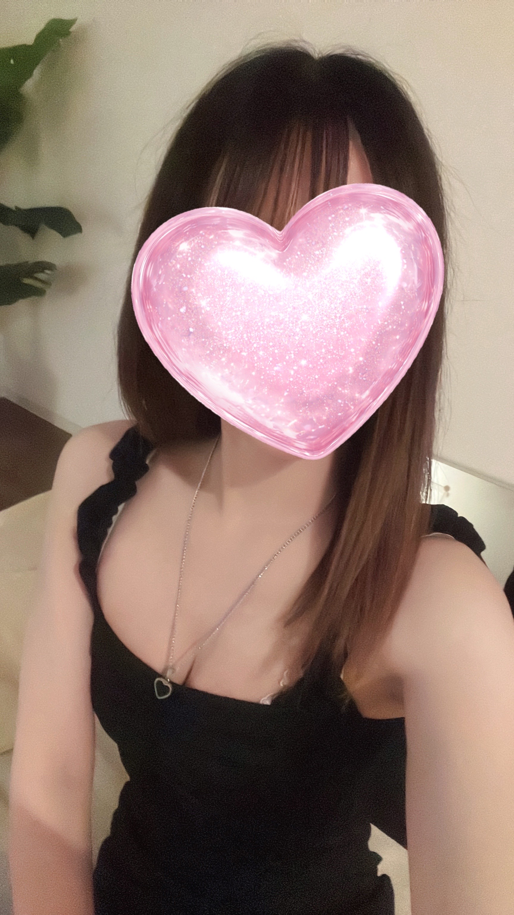 今日は
12時～18時までいます！

これから
雨降るみたいですけど🥹☔

休日満喫できたので
気持ち切り替えて
お仕事がんばります♡◡̈*
