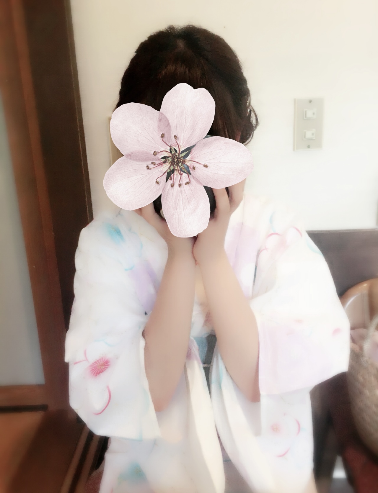 本日も本指名の皆様で🈵ありがとうございました☺️✨

わたしの出勤情報チェックしてくれてて、
こうやってまたお会いできたり、足を運んでいただけることに感謝です🙏😭
本当にありがとうだよ～！！

次は土曜日になってしまうので、少し先になるけど、、

会えたら嬉しいな(*˘︶˘*).｡.:*♡