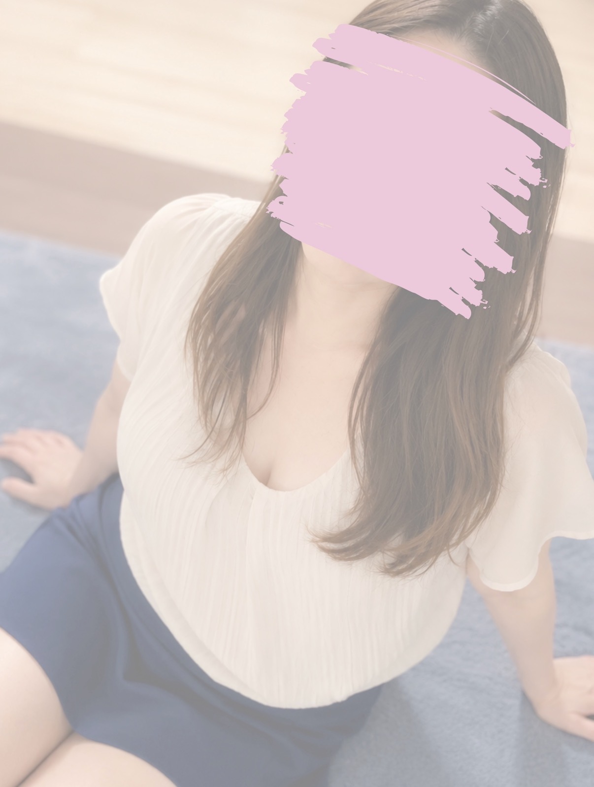暑い日が続いていたと思ったら、
今日は雨ですね☔️

昨日は、気圧の変化なのか、
暑さのせいなのか少し頭痛が…🥺
朝にはすっかり元気になったのでご安心くださいね✨😌

こういうお天気の日は、
無理せずゆっくり過ごすのも大切ですね🍀

最近お会いできていないお久しぶりの方も、
元気にしてるかな？なんて思い出していただけたら嬉しいです☺️💓

もちろん、初めましての方も大歓迎です✨
本日も北千住でお待ちしております♡