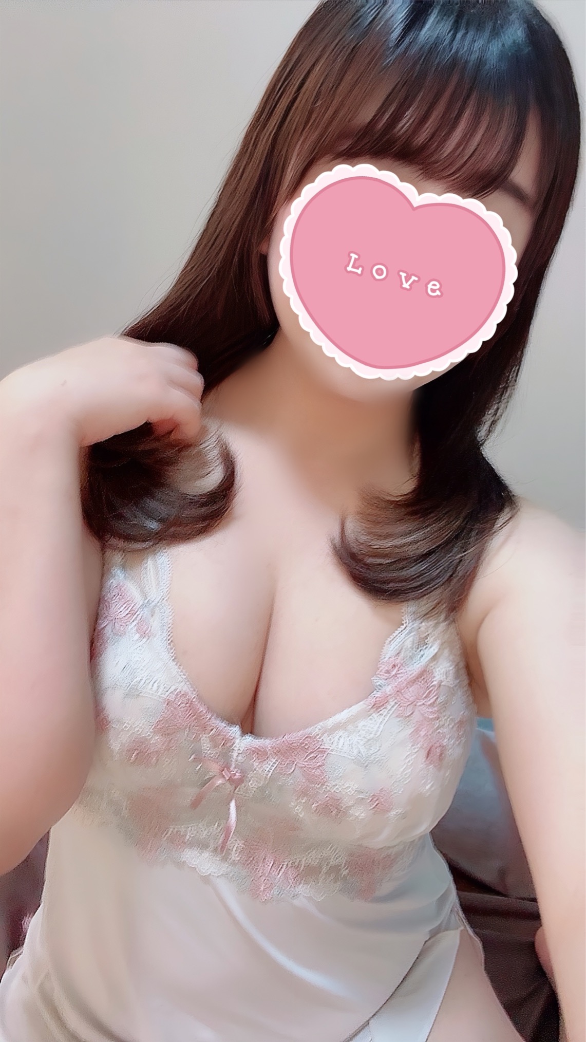 昨日は本指名の皆様で🈵
ありがとうございました‪🫶✨️♡

長く続いている仲良し様が多いことって
当たり前なことではないから、
私と長く仲良くしていただけることに
感謝です( ⸝⸝• ~•)♡.*･ﾟ*.

今日は北千住でまってますね💕