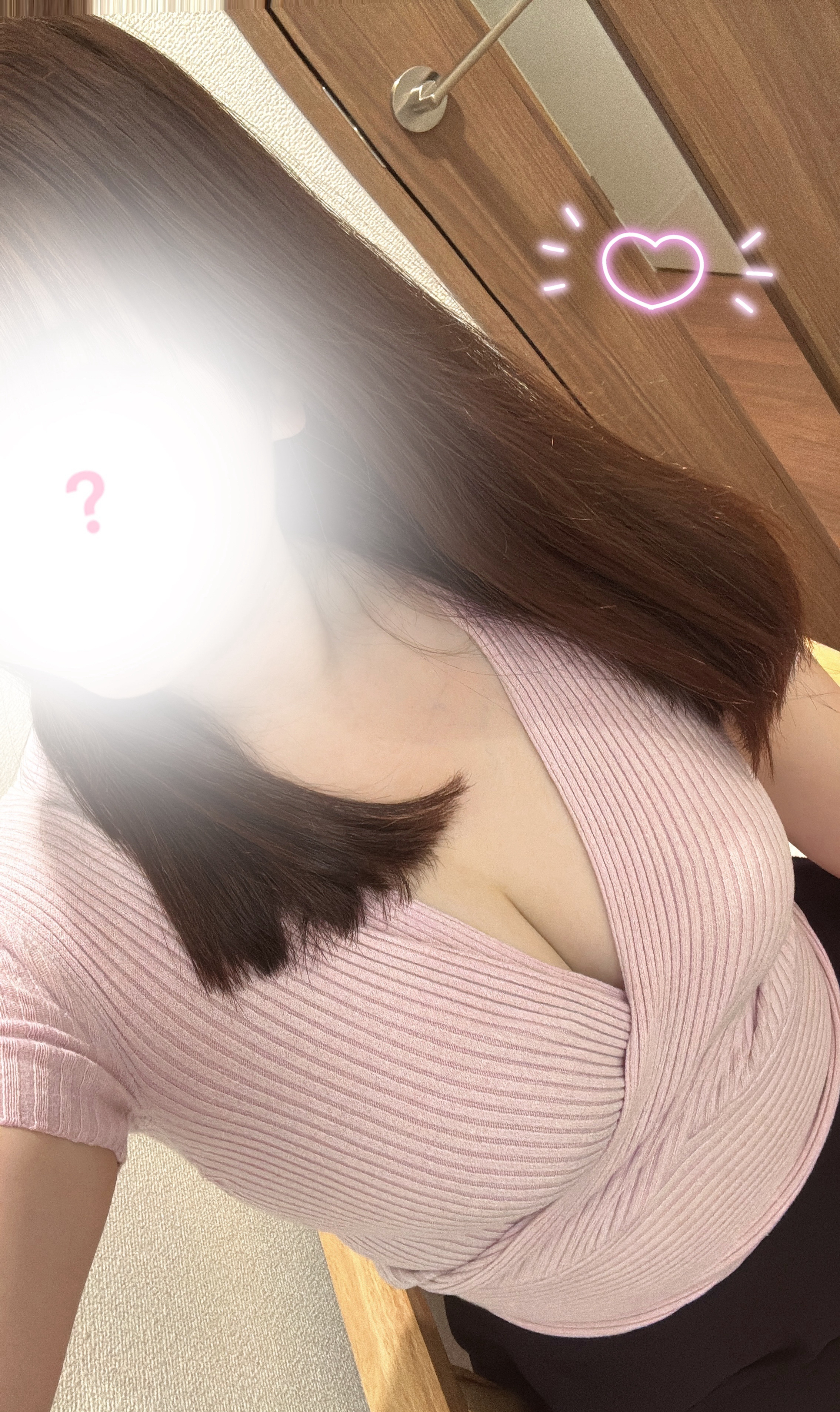 こんばんは.ᐟ‪‪‪.ᐟ‪‪‪純伶です🎀
今日は1:00まで出勤しています🫧
暑い日が続きますが純伶のマッサージで癒されてほしいなあ🥺
お時間合う方お問い合わせお待ちしています✨
今週もよろしくお願いします(*ˊ˘ˋ*)♡