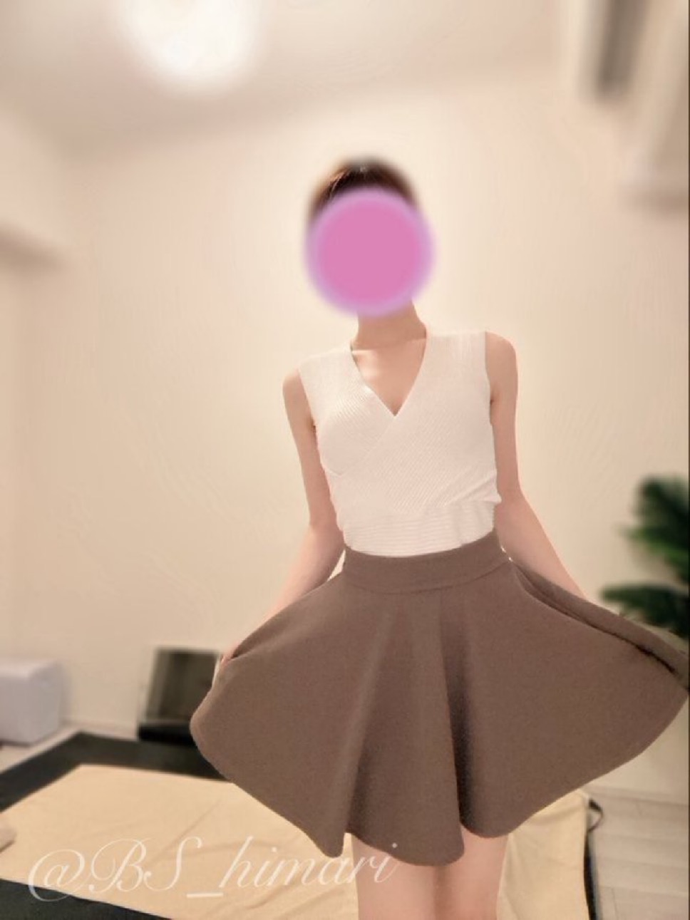
こんにちはひまりです🌷

お盆休みも残すところ今日と明日🫪
休み明けに向けて、ゆっくりリラックスする時間も作ってくださいね💆‍♂️💓

本日8/15(土)⏰17:30 受付終了
明日8/16(日) 17:00-25:00 です🫧