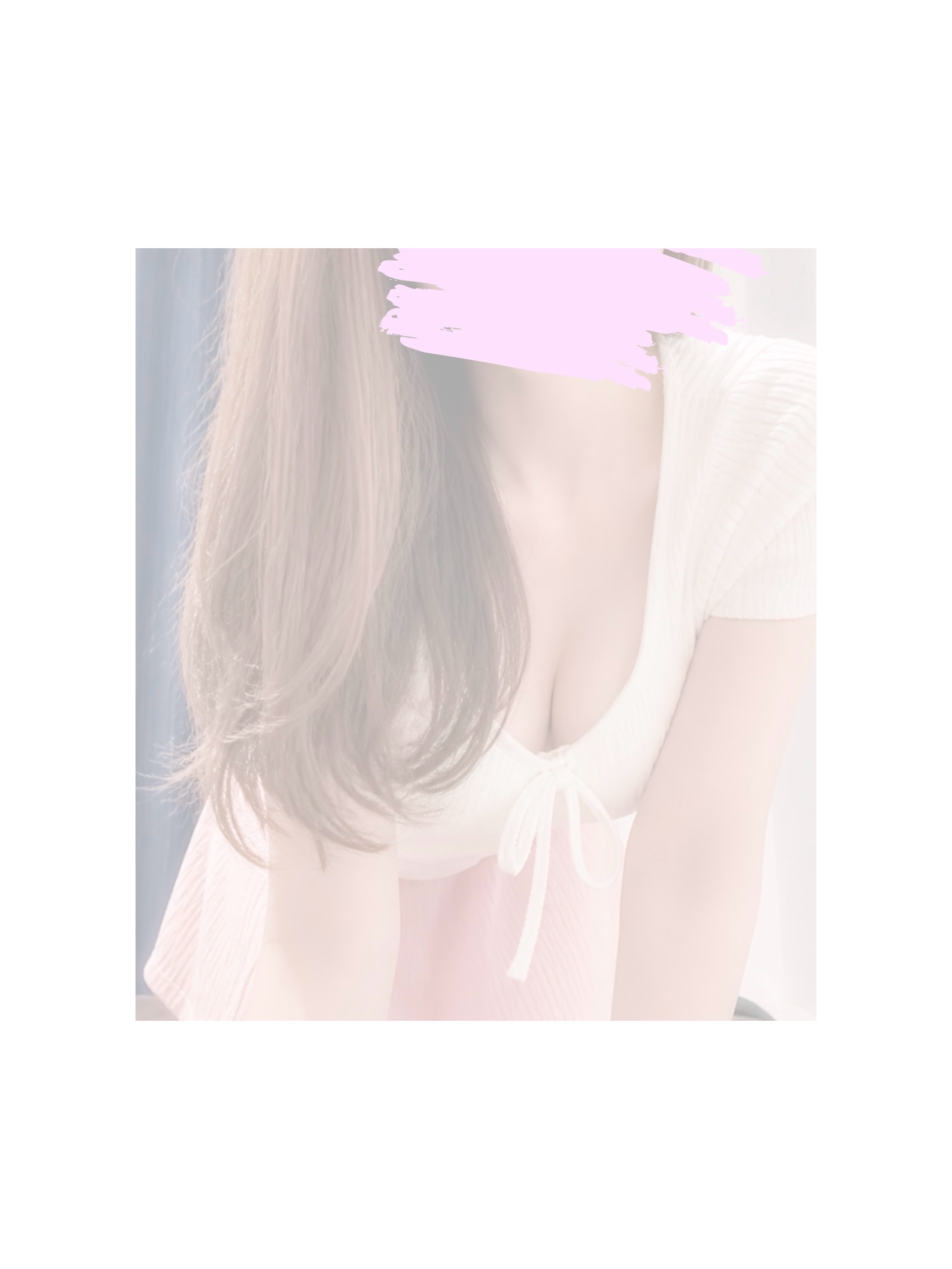 少しずつ秋っぽくなってきましたね☺️

季節の変わり目って、
なんとなく身体も心もお疲れ気味になりやすいので、
今日はゆるっと力を抜きに来てくださいね☺️💕

何もしないで甘やかされる時間も、たまには必要♡
お仕事終わりにもぜひ🤭
いっぱい癒させてください💓
本日もお待ちしています🥰