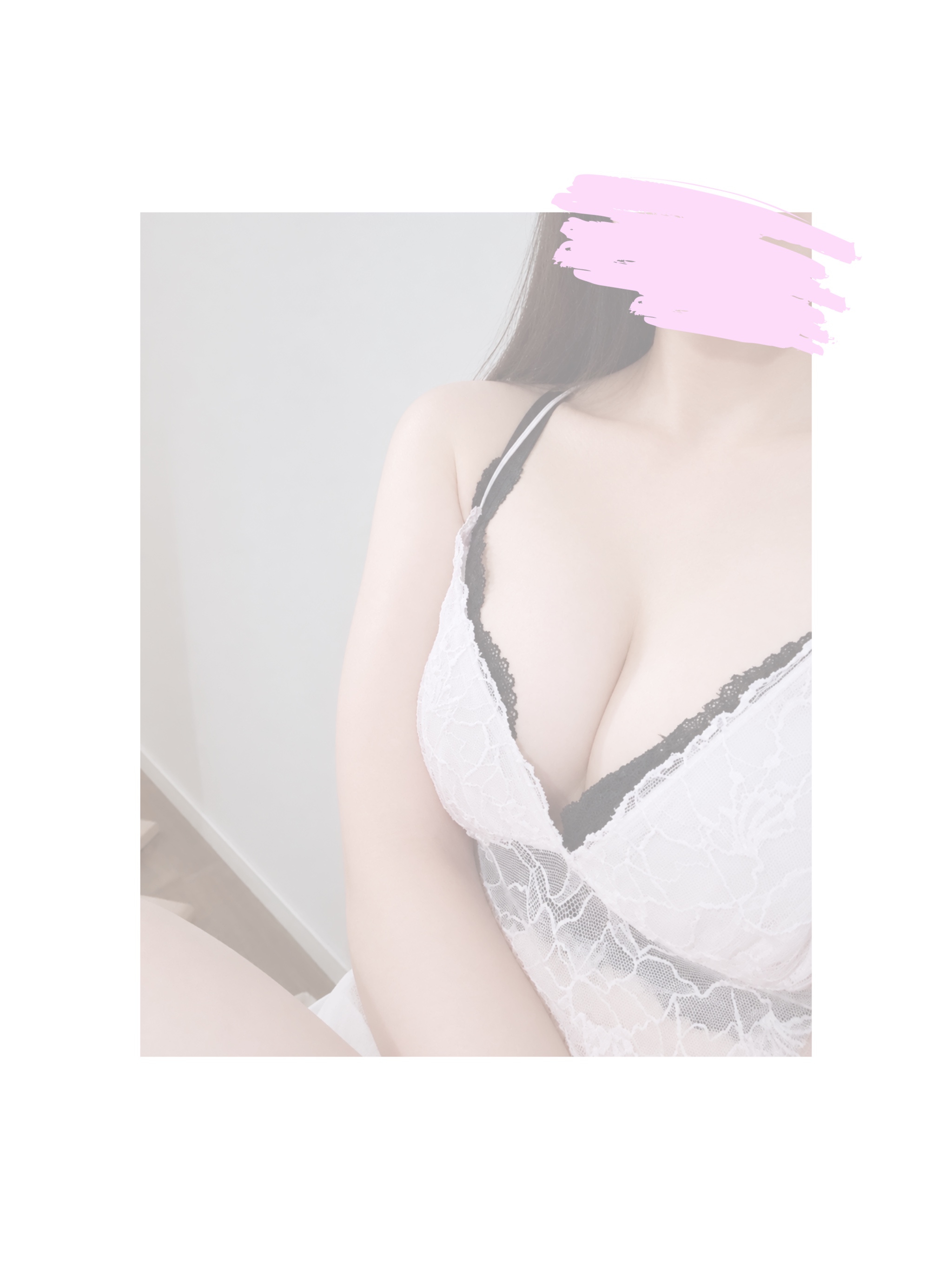 昨日はメンズエステデビューのお客様✨

東京中のメンズエステをたくさん
調べてくださったそうで、
その中から当店を選んで、
さらにご指名までいただけたことが
本当に嬉しかったです🥹💓

前向きなお言葉や楽しい会話に、
わたしの方がたくさん元気をいただきました😌
なかなか目が合わない照れ屋さんなところも、
お姉さん心をくすぐられました🤭💕
またお会いできるのを楽しみにしています♡

本日も北千住におります🫧
17:00〜23:00
お待ちしております☺️💓