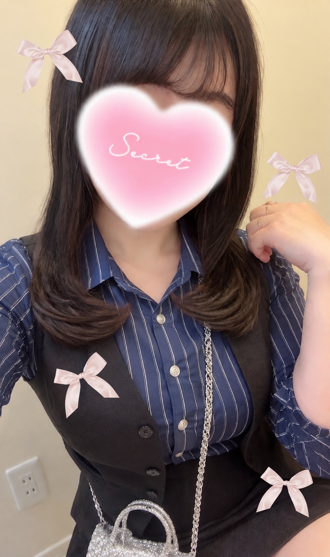 復帰してから沢山の方が私に会いに来てくださってありがとうございます🥲

入店した時からの仲良し様も心配してくれてたみたいで嬉しかったよ( ･-･̥ )心配させてごめんね。
今日もスタートから直ぐに完売して本当にありがとうございました(՞ ܸ. .ܸ՞)

今週はもう出勤できないけど、
来週は3日間いる予定なので、、、
ゆっくり皆様にお会いできたら嬉しいです！


またblogはじめる予定です。