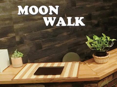 日本人セラピストフットリラク Moonwalk