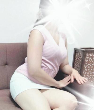 ✨美魔女と過ごす…甘く魅惑なひと時…✨