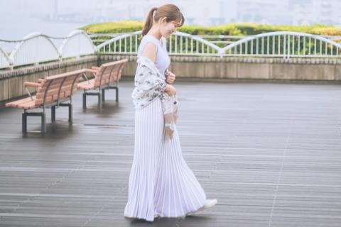 白崎さら(27)
