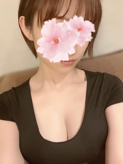 吉沢　もも(24)