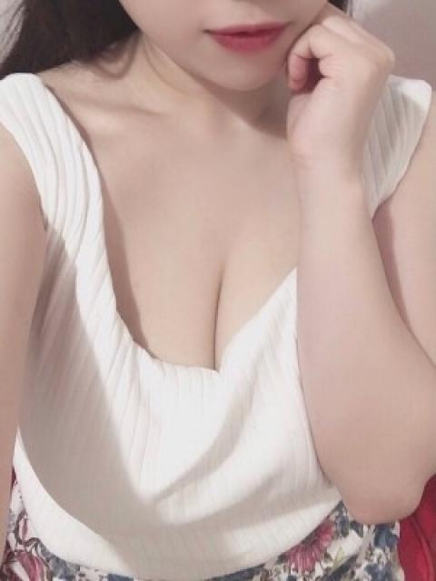 白雪 りほ(28)