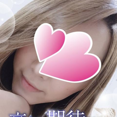 まな(26)