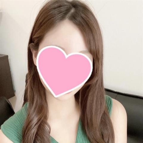 青山　かのん(21)
