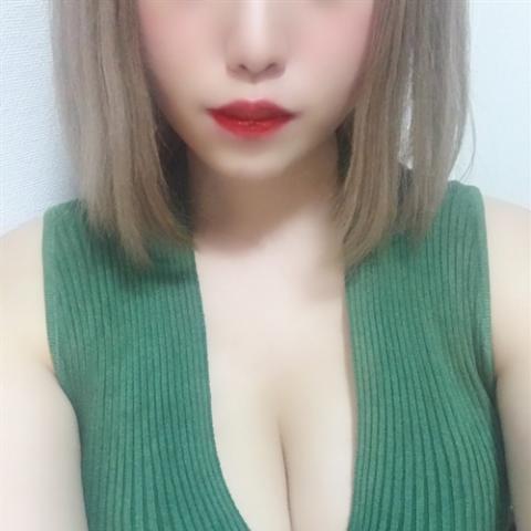 長谷川　もも(19)