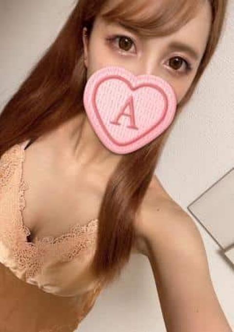 川崎　あゆ(24)