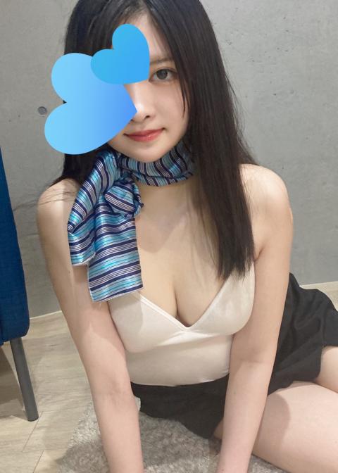 安達　はな(23)