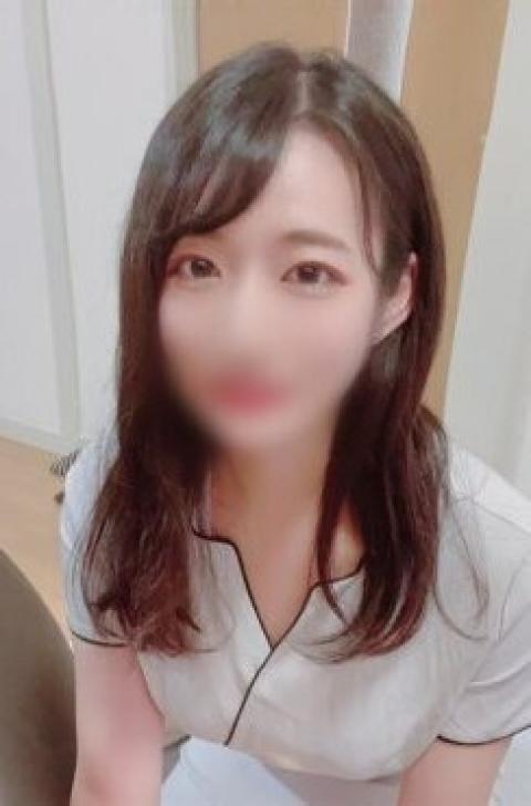 みく(21)