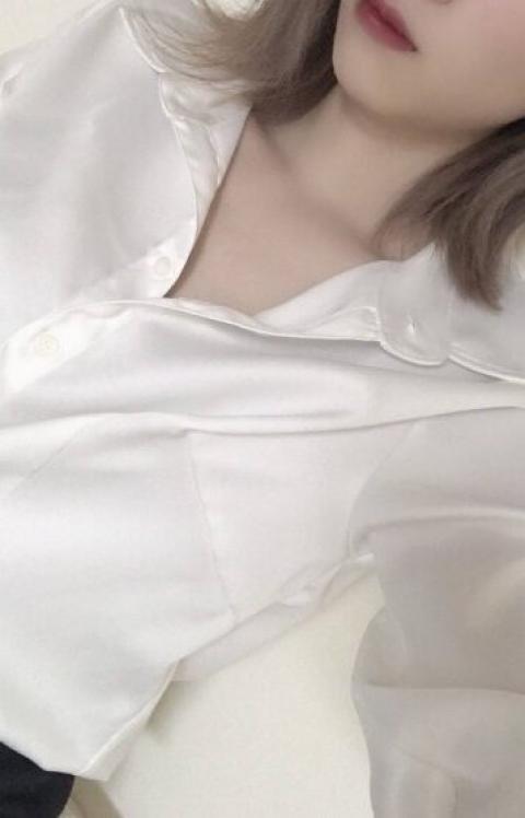 さとみ(25)