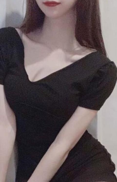 ゆな(20)