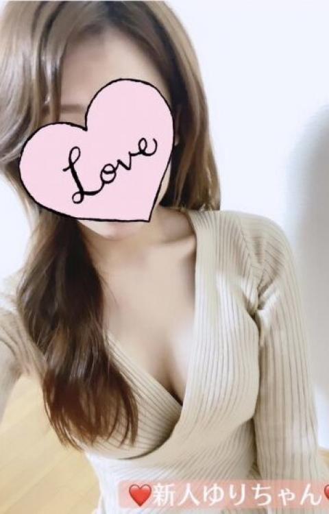 ゆり(27)