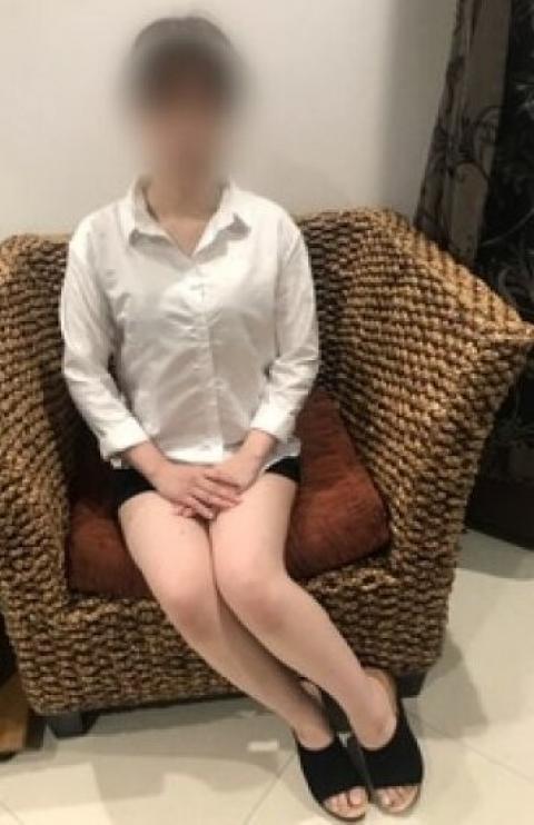 まい(24)