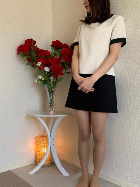 長澤 ユナ(25)