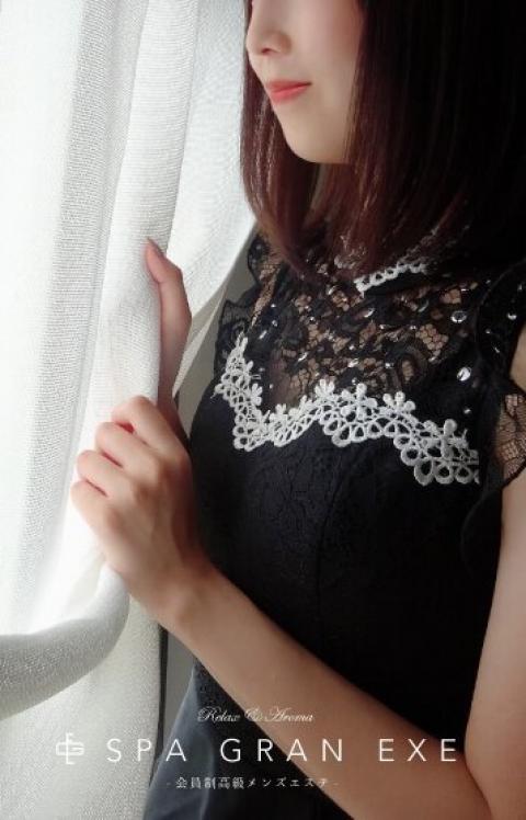 葉月 すず*(25)