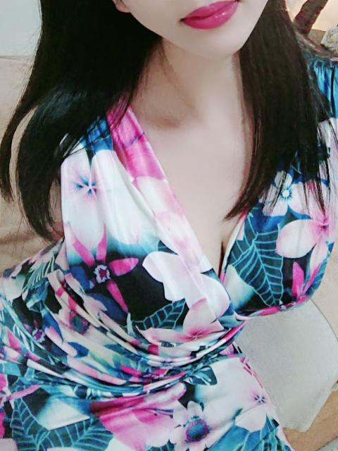 朝比奈みこと(25)