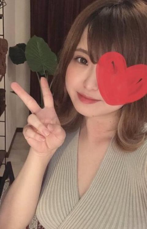 池山めろ(26)