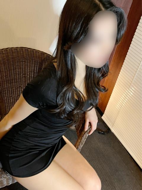 柚木　ミア(25)