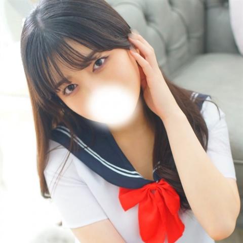はる(22)