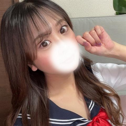 みな(23)