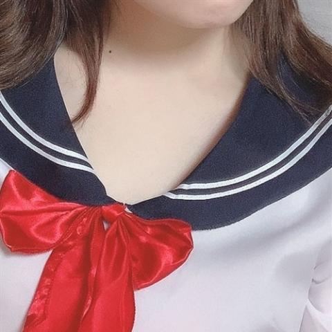 あや(22)