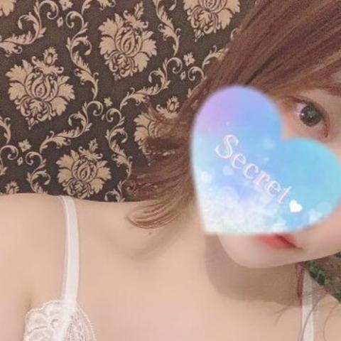 小鳥遊そら(24)