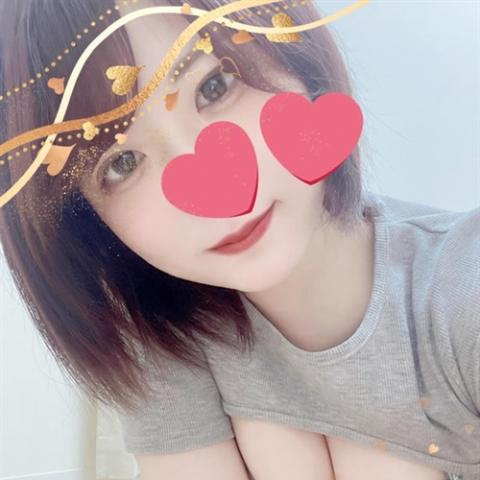 川口まな(23)