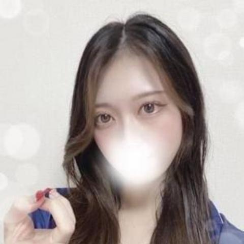 白雪もも(21)
