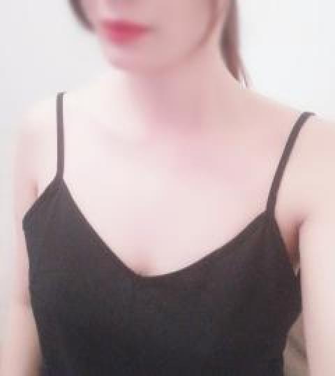 山下せりか(27)