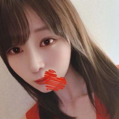 茜まゆ(24)