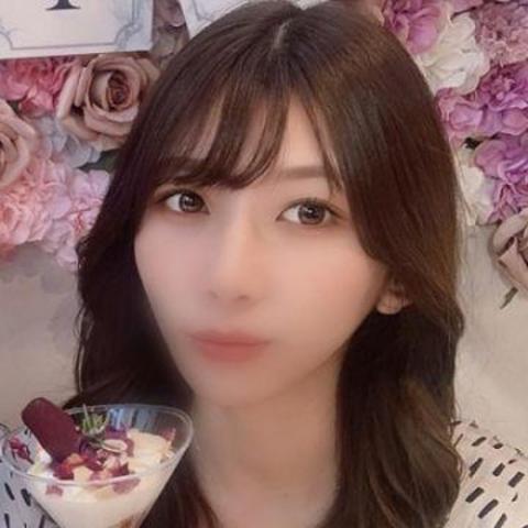 朝比奈くるみ(22)
