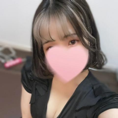 都月すみれ(27)