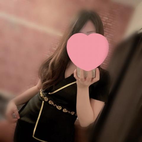 渡辺かれん(30)