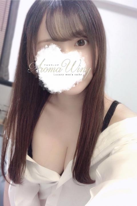 久住まな(23)