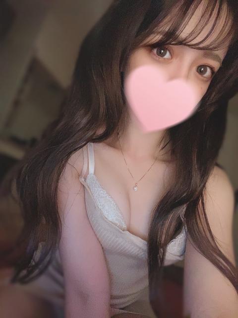 美澄えま(22)