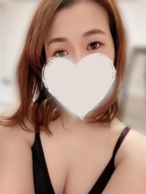 近藤 あずみ(25)