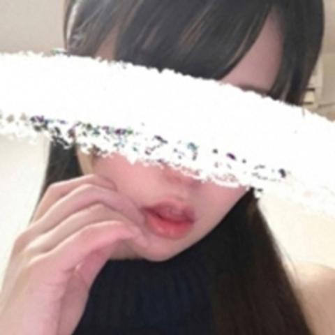 大月ひなた(22)