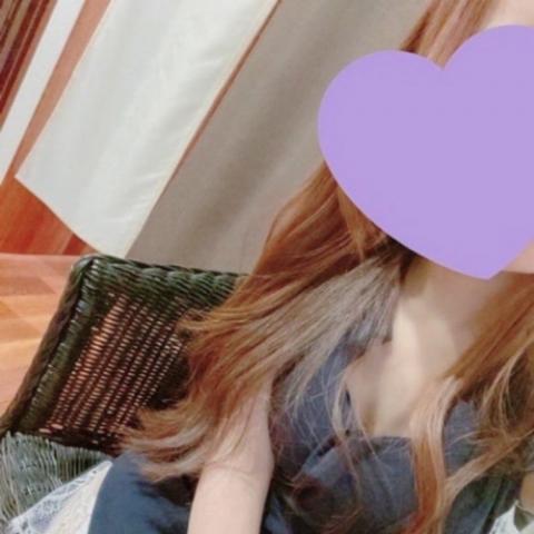 綾野かえで(25)