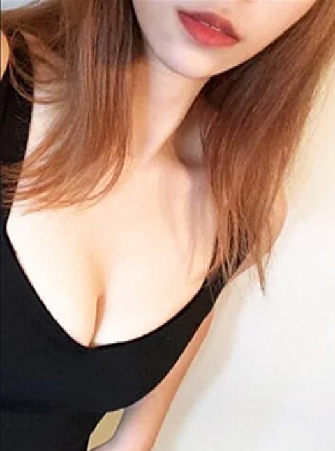 雅 あかね(24)